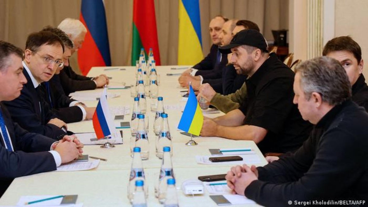 Ukraine xác nhận sẽ đàm phán trực tuyến với Nga trong ngày 14/3