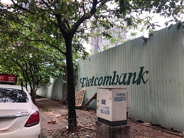 Thu hồi 5.000m2 'đất vàng' của Vietcombank bỏ hoang 13 năm ở Hà Nội?