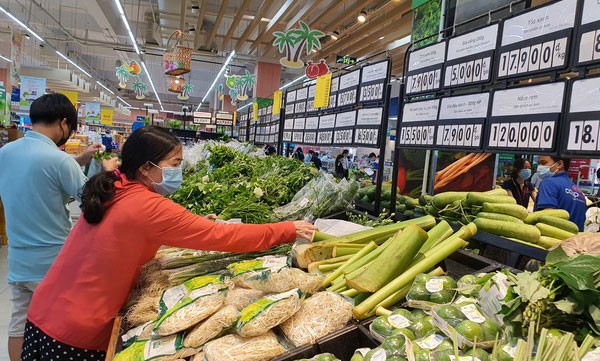 Giá xăng, dầu và kim loại liên tục leo thang, thị trường hàng hoá vừa ghi nhận đà tăng chưa từng có trong 32 năm