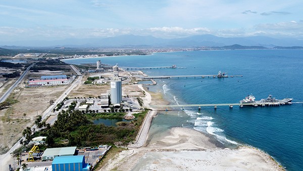 Khánh Hòa: Khu kinh tế Vân Phong sẽ có sân bay phục vụ charter