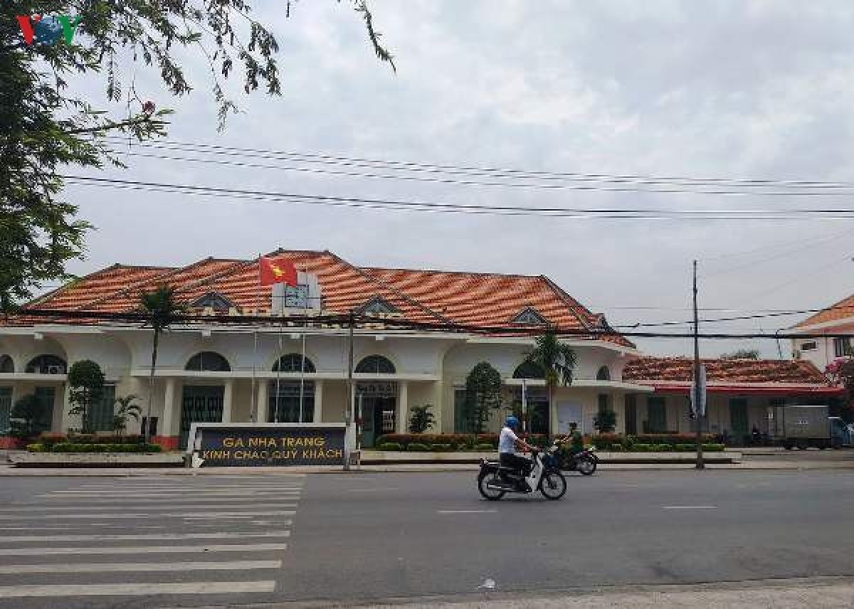 Khánh Hòa giữ ga Nha Trang, bớt xây nhà cao tầng