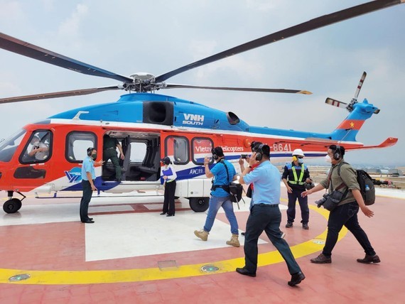 Tour ngắm TPHCM bằng trực thăng có giá bao nhiêu?
