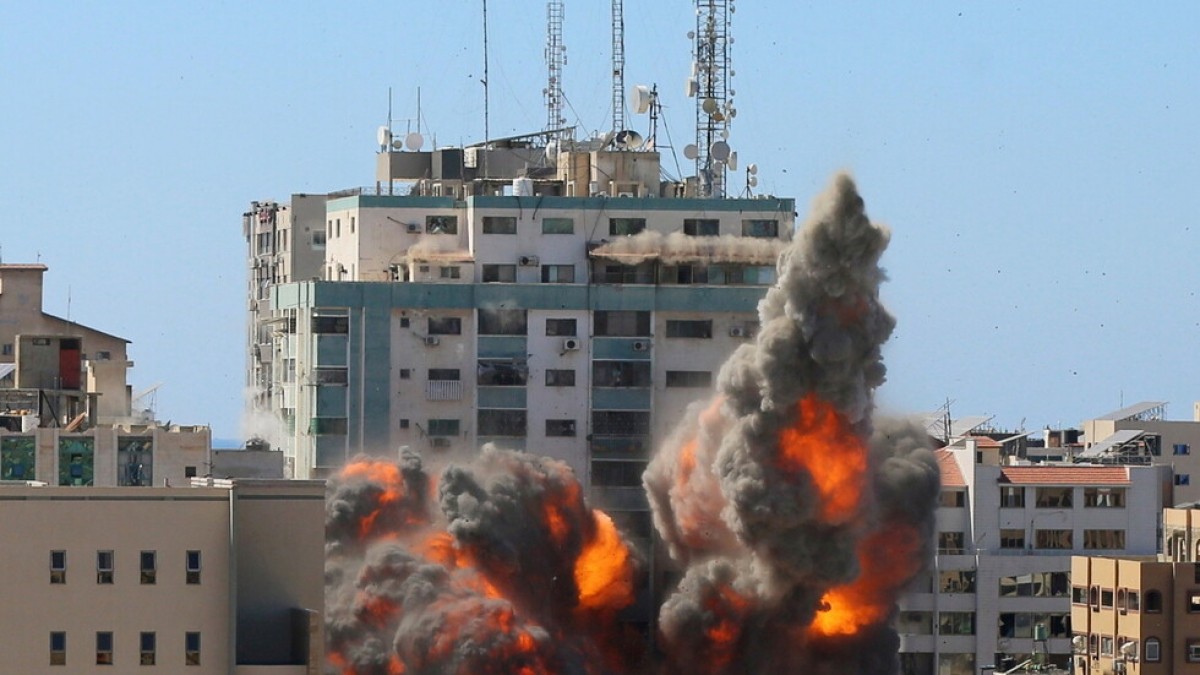 Israel không kích Dải Gaza