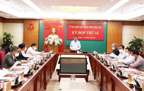 Kỷ luật Ban Thường vụ Đảng ủy Saigon Co.op và một số cá nhân có liên quan