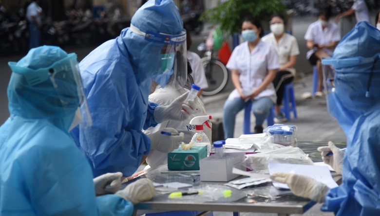 Ngày 2/5: Ca COVID-19 tiếp tục giảm còn 3.123; Có 10 tỉnh không ghi nhận F0 mới