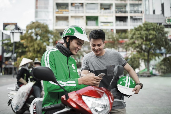 Grab cứ trừ tiền – có xe hay không là việc của khách hàng!
