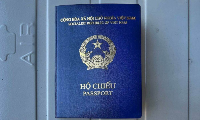 Sau Đức, Tây Ban Nha, thêm Czech chưa công nhận hộ chiếu Việt Nam mẫu mới