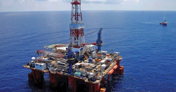 Giá xăng dầu hôm nay 8/8: Tiếp tục lao dốc do sức ép kinh tế và nguồn cung