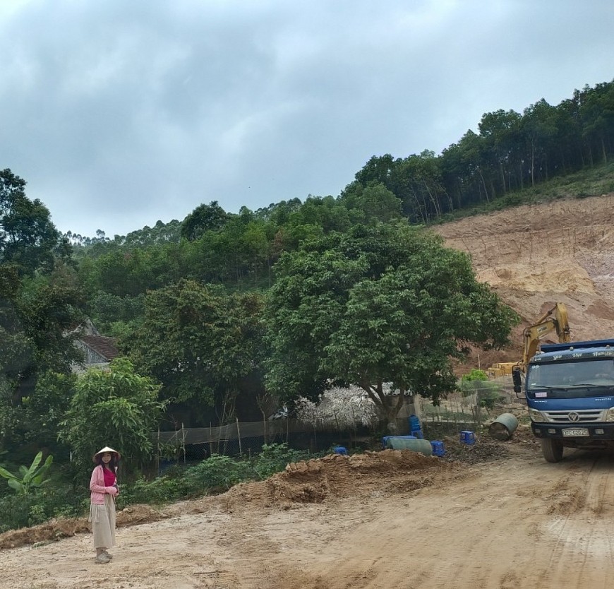 Huyện Thanh Thủy, tỉnh Phú Thọ: Ngang nhiên khai thác tài nguyên đất trái phép(!?)