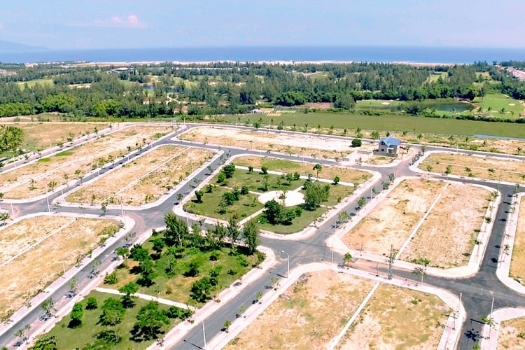 Thị trường hạ nhiệt, có nên 'ôm' đất ở tỉnh chờ tăng giá?