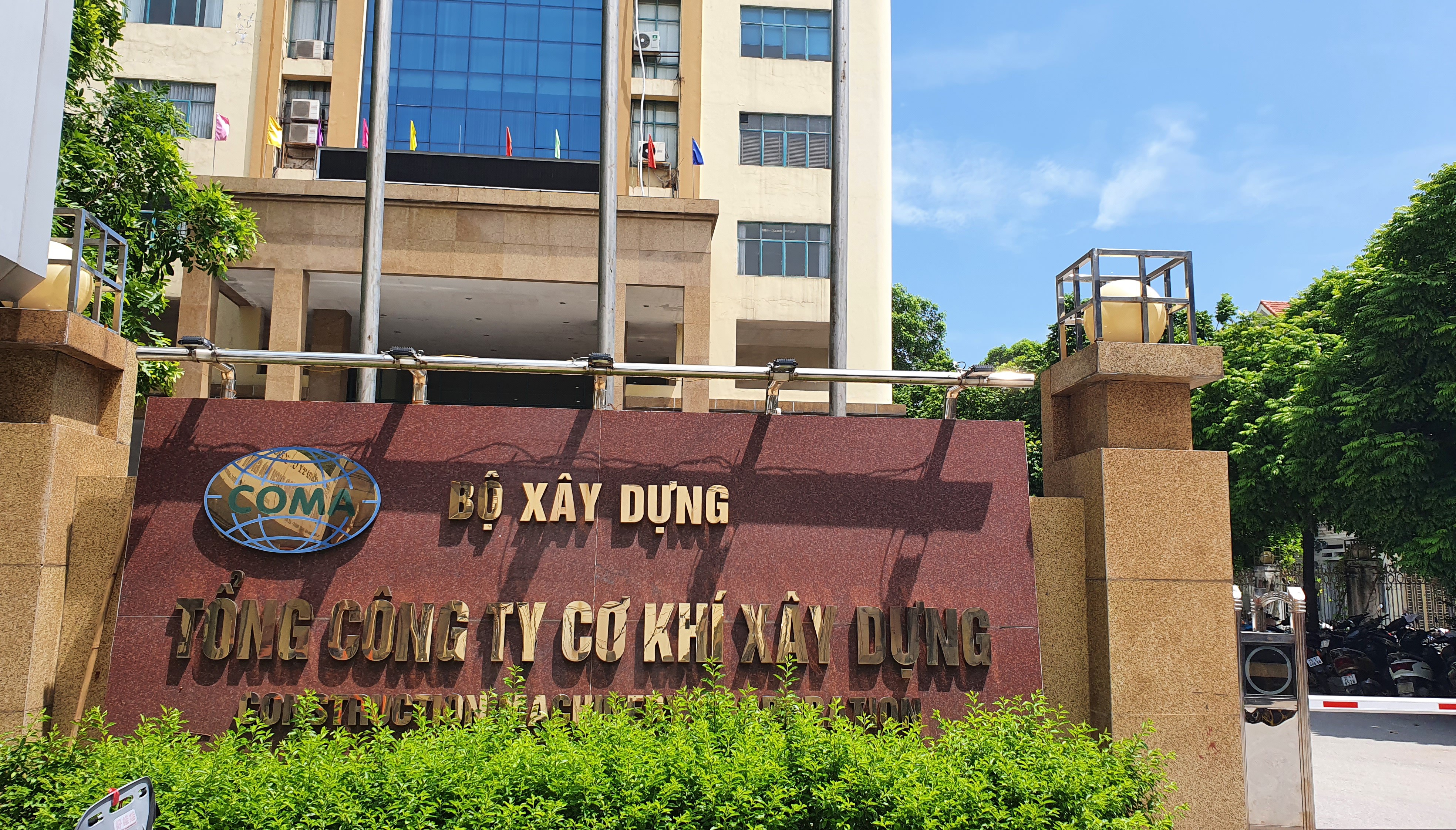 TCK tăng lỗ sau soát xét, kiểm toán nghi ngờ khả năng hoạt động liên tục