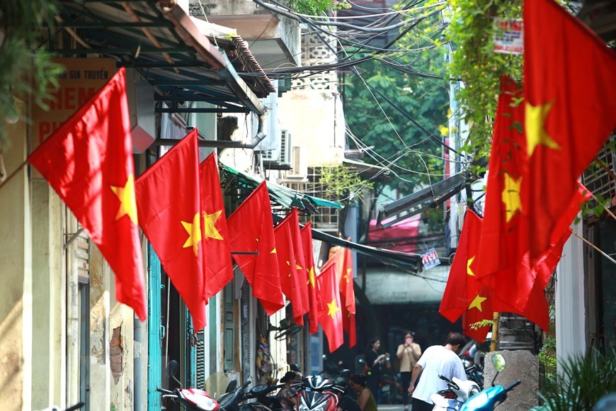 Đi làm dịp lễ Quốc khánh, người lao động hưởng lương thế nào?