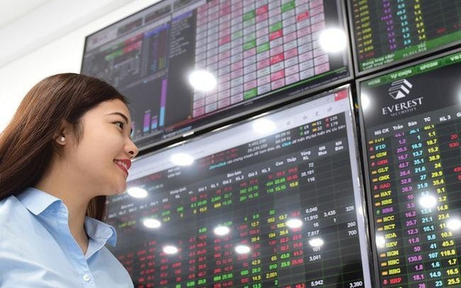 Sự kiện chứng khoán đáng chú ý ngày 27/8