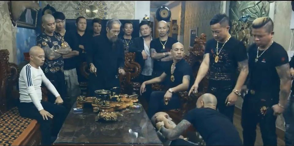 Ám ảnh “giang hồ nhí” ở Đà Nẵng (1): Sau dao kiếm là bom xăng