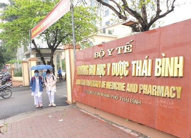 Trường ĐH Y Dược Thái Bình: Nhà thầu “quen mặt” và những gói thầu siêu tiết kiệm!