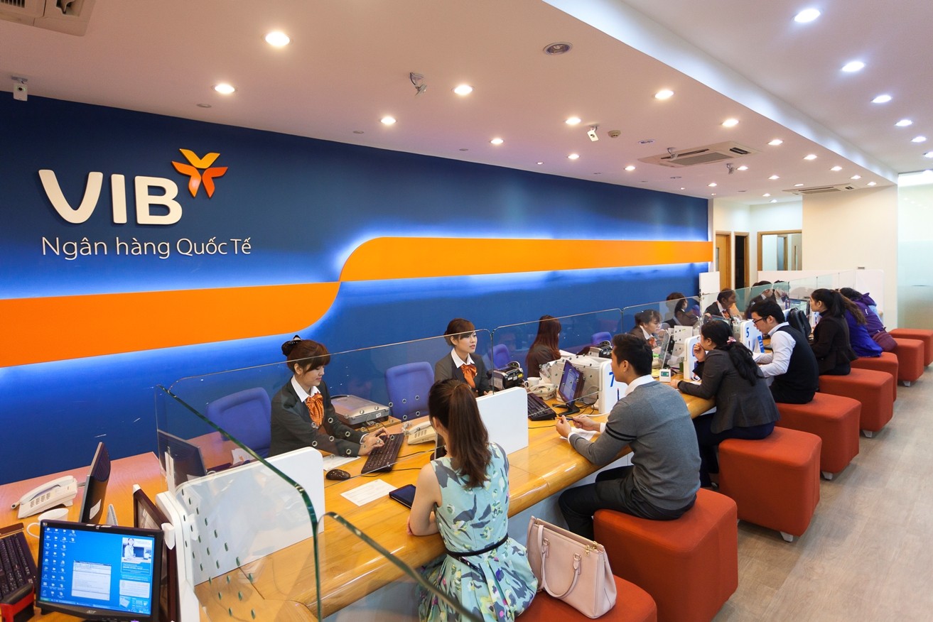 850 triệu gửi tiết kiệm bỗng trở thành tiền nộp hợp đồng bảo hiểm