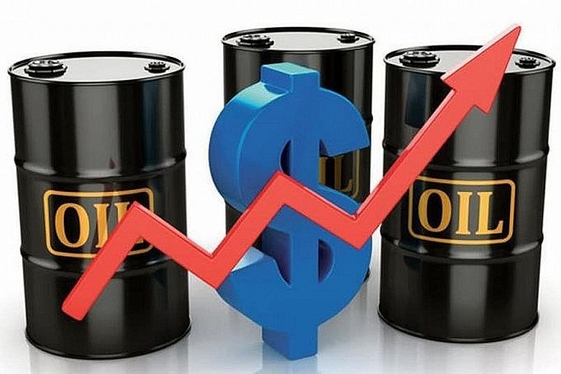 Giá xăng dầu hôm nay 27/10: Dầu thô Brent tiếp đà tăng hơn 2,6%