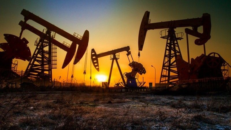 Giá xăng dầu hôm nay 2/11: Giữ đà tăng