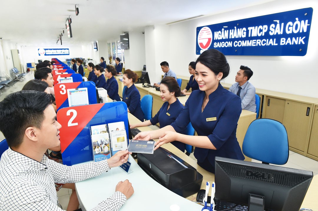 Gửi tiết kiệm biến thành mua bảo hiểm: Lộ hợp đồng giả mạo chữ ký, sai sự thật