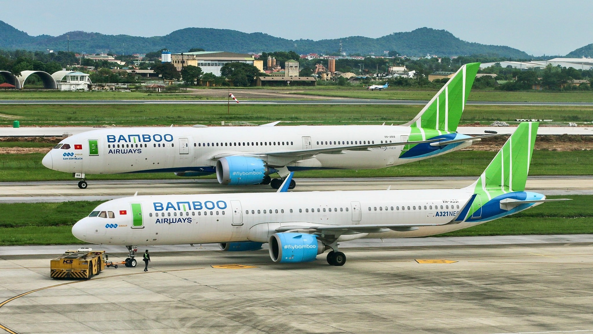 NCB muốn bán 203 triệu cổ phiếu Bamboo Airways