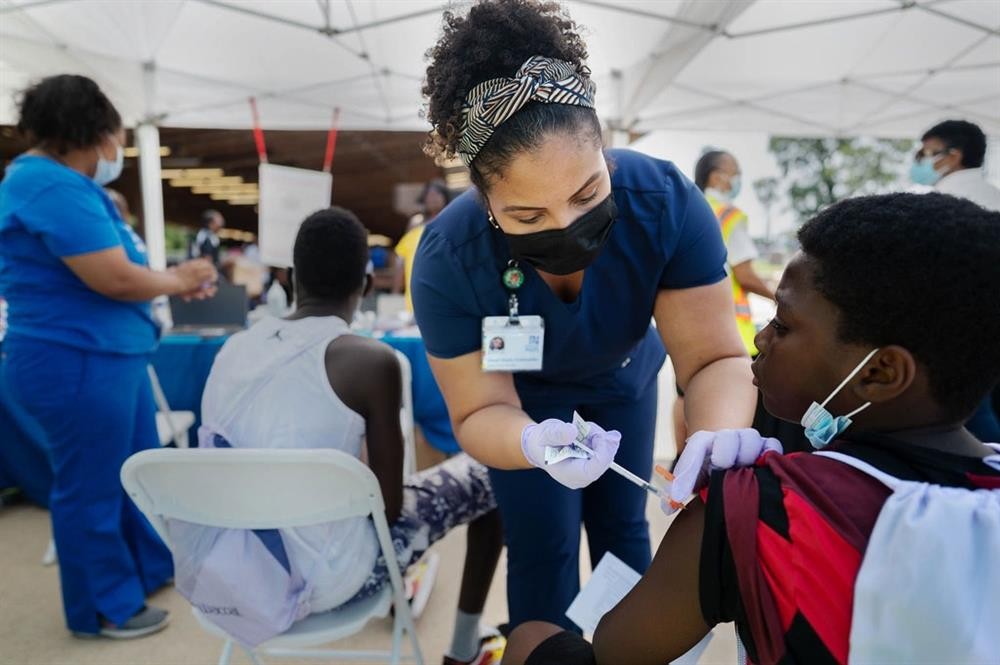 Biến chủng mới tiết lộ kết cục của đại dịch Covid-19