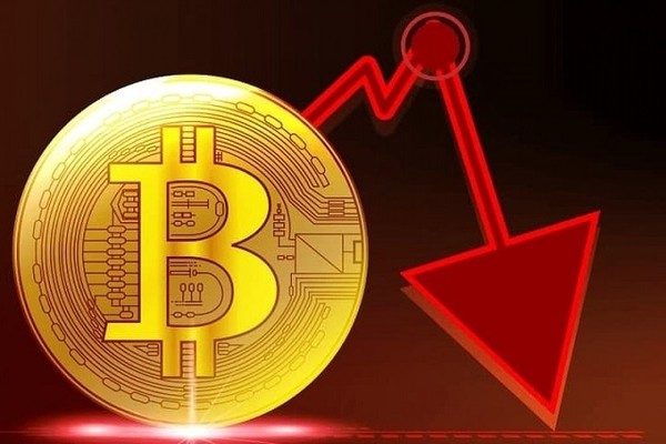 Giá Bitcoin rơi xuống mức thấp nhất năm 2022