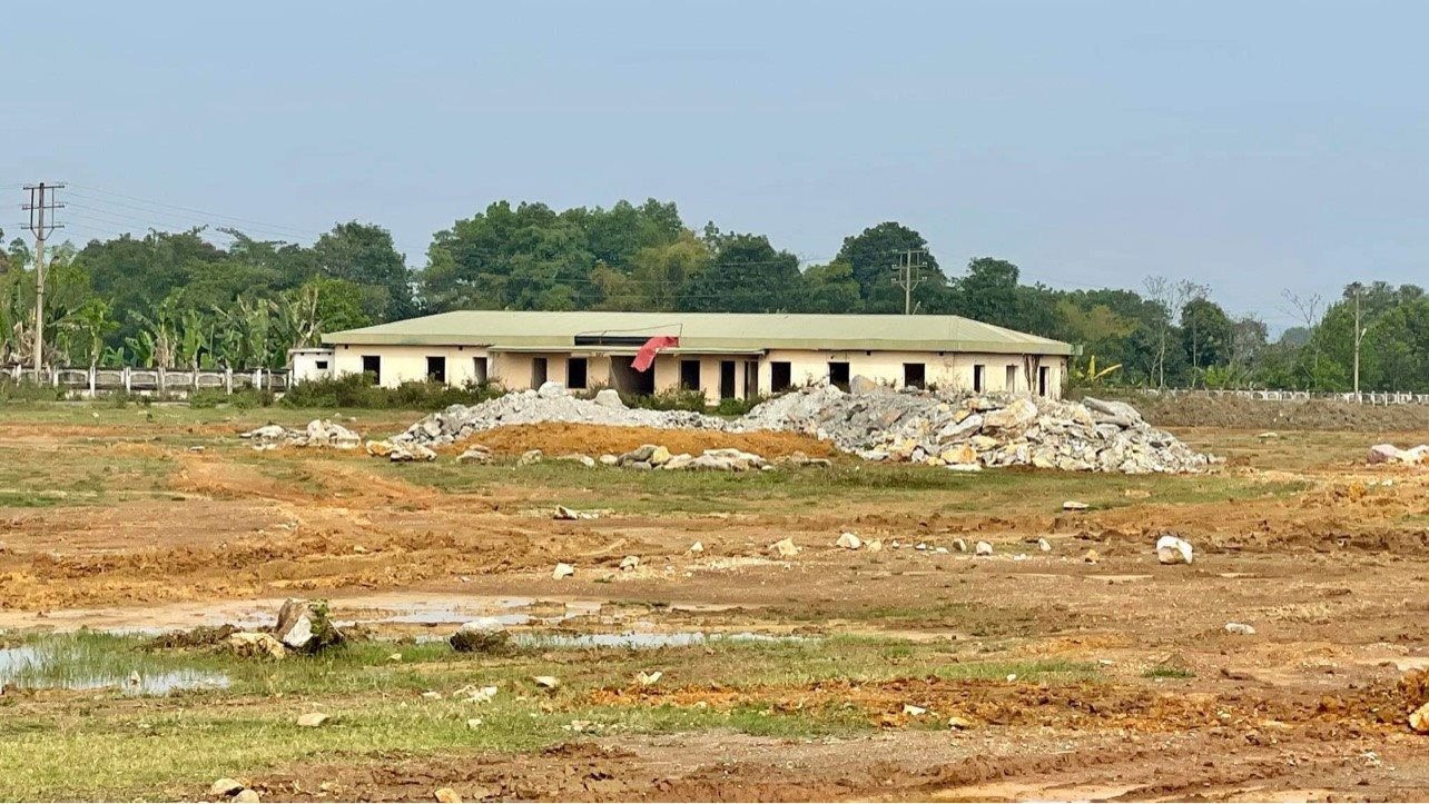 Nhà máy xi măng nghìn tỷ đồng 'đắp chiếu' suốt 16 năm