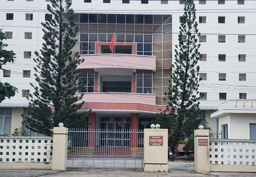 Nhiều sai phạm trong đấu thầu thiết bị dạy học ở Phú Yên
