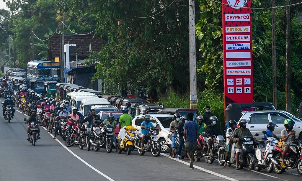 Thủ tướng Sri Lanka tuyên bố sắp hết xăng