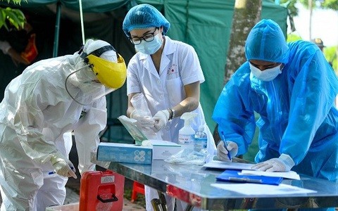 Ngày 24/5: Có 1.323 ca COVID-19; không F0 nào tử vong, chỉ còn 216 F0 nặng