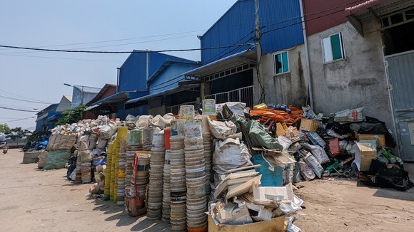 Mặt trái làng nghề và cụm công nghiệp làng nghề - Bài 2: Biến tướng cụm công nghiệp làng nghề