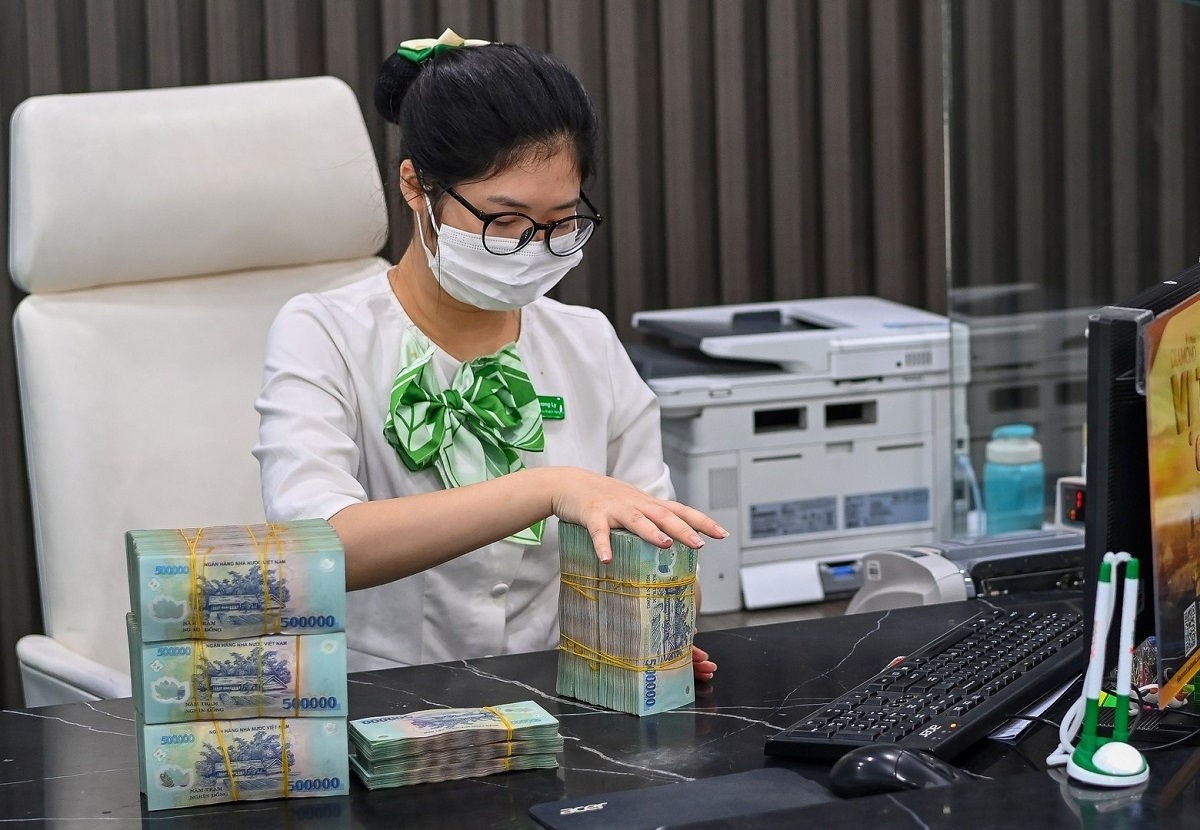 Nới room tín dụng: Liệu có giải được cơn khát vốn cho doanh nghiệp?