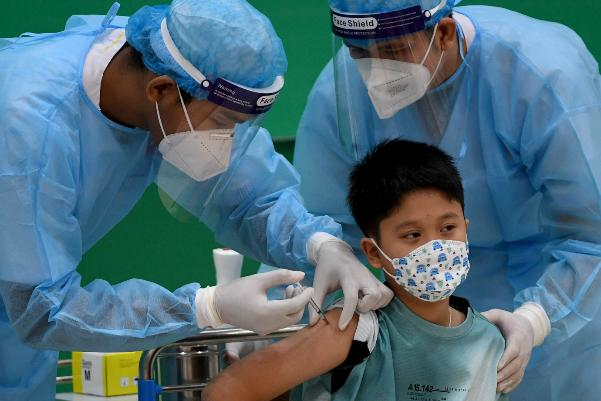 Dịch Covid-19 đã được kiểm soát, có cần thiết phải tiêm mũi vaccine nhắc lại?