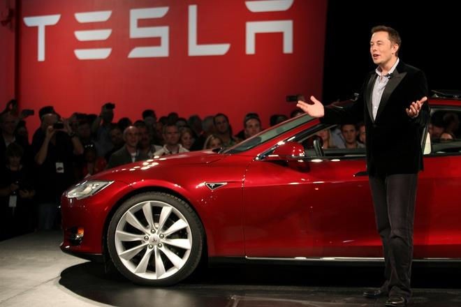 Điều gì đang xảy ra với Tesla?