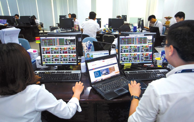 Thanh khoản chứng khoán cạn kiệt dần