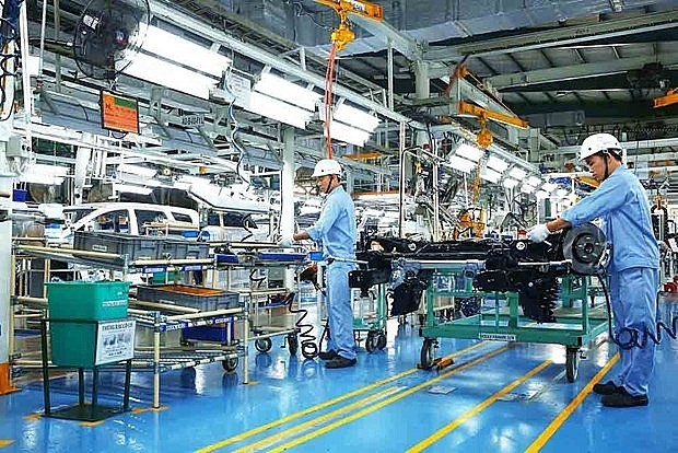 Kinh tế phục hồi mạnh mẽ, GDP quý II bứt tốc, tăng trưởng 7,72%