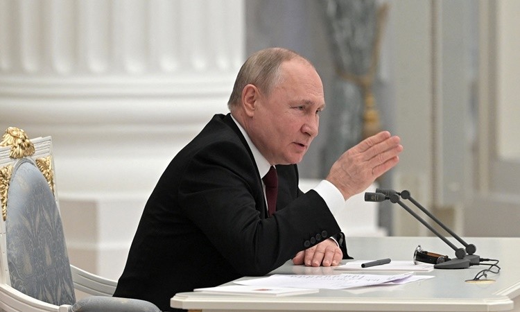 Ông Putin cảnh báo phương Tây: Chiến dịch quân sự ở Ukraine chỉ vừa bắt đầu