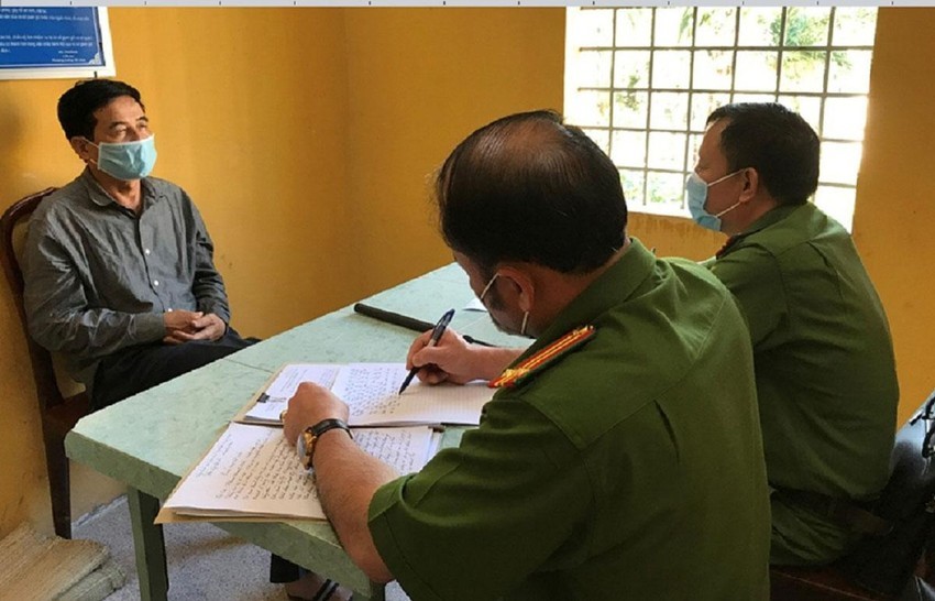 Hành trình của 200 triệu lít xăng lậu vào Việt Nam