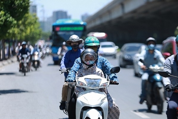 Miền Bắc, miền Trung bước vào chuỗi ngày nắng nóng
