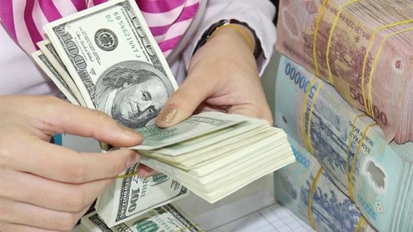 Giá USD chưa có dấu hiệu hạ nhiệt