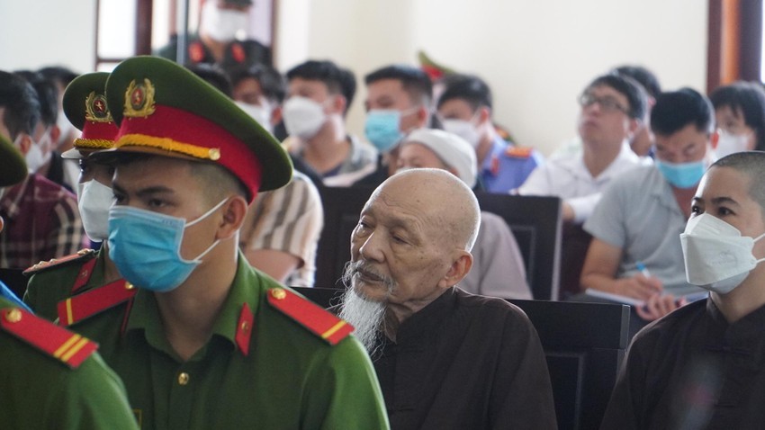Ngày mai, tòa mở lại phiên xử vụ 'Tịnh thất Bồng Lai'