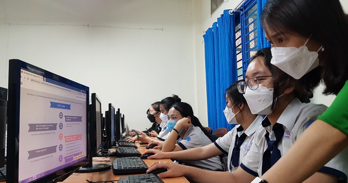 Kết quả thi tốt nghiệp THPT: Điểm 10 môn Lịch sử tăng mạnh