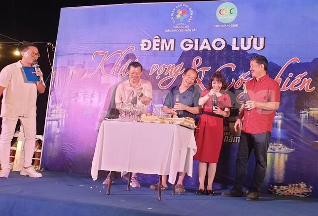Ai chi trả cho những bữa tiệc của CLB Giám đốc CDC miền Bắc?