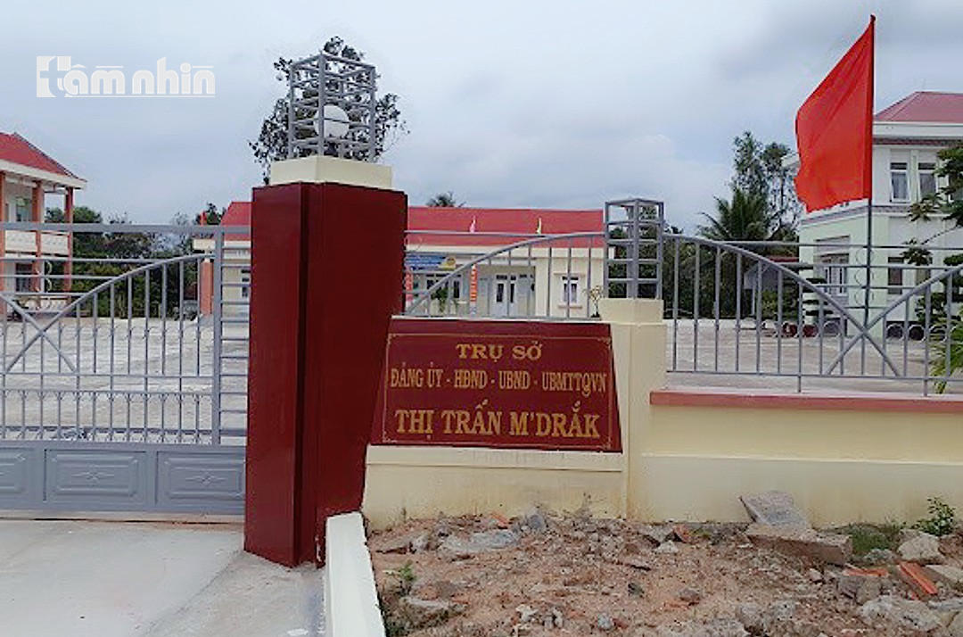 Đắk Lắk: Khai thác đá chẻ có dấu hiệu trái phép tại thị trấn M' Đrắk