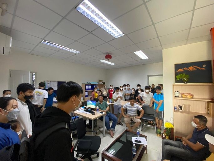 Cư dân chung cư Marina Tower ở Bình Dương bức xúc: Chủ đầu tư đổ lỗi do dịch Covid-19