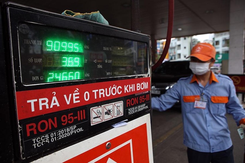 Để không còn tình trạng treo biển 'hết xăng'