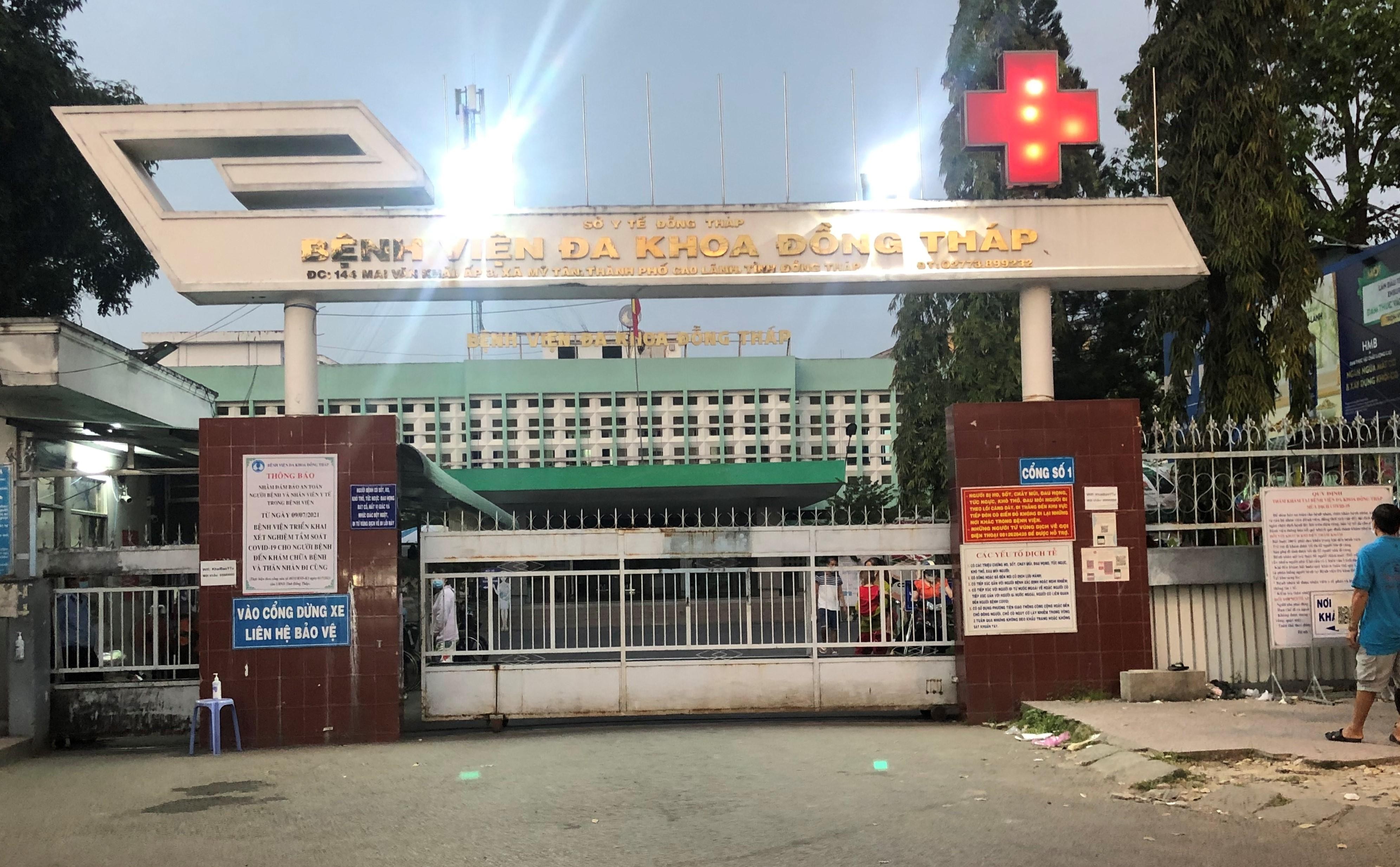 Bệnh viện Đa khoa Sơn Tây mua hơn 5,5 tỷ đồng kít xét nghiệm của Việt Á
