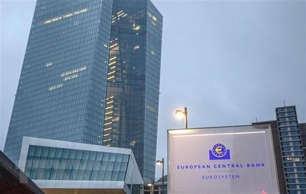 ECB tăng lãi suất mạnh chưa từng có: Kinh tế châu Âu sẽ ra sao?