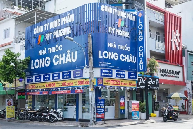 Cuộc rượt đuổi của những 'tay to' bán lẻ dược phẩm: Doanh thu mỗi cửa hàng Long Châu gấp hơn 2 lần An Khang, Pharmacity