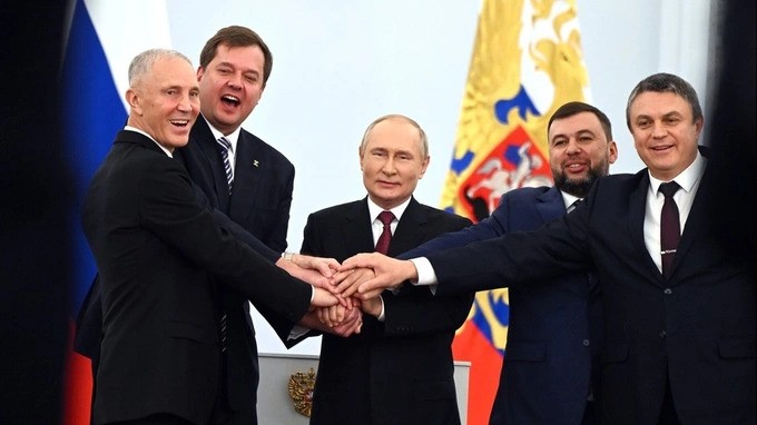 4 vùng Ukraine sắp sáp nhập: "Mỏ vàng" cho nền kinh tế Nga